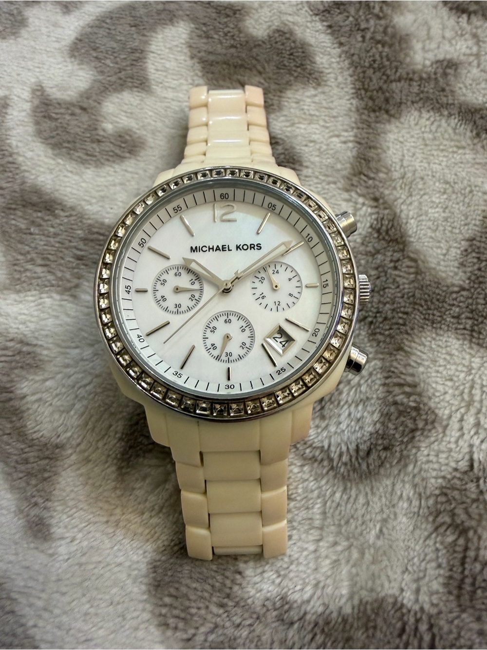 Michael Kors MK-5079 Runway Chronograph White Resin Crystal Bezel Women's Watch